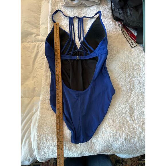 La Blanca Women's Blue Low Cut Padded Halter One Piece Swimsuit Size - Picture 14 of 15